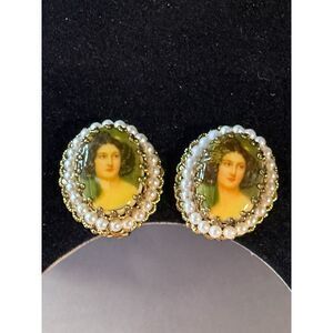 Vintage W Germany Gold-tone Cameo Portrait with Faux Pearls Clip-On Earrings